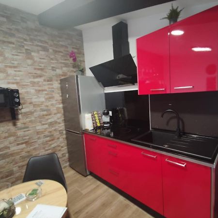 Casa Rural La Zzinetina Con Jacuzzi كونستانتينا المظهر الخارجي الصورة