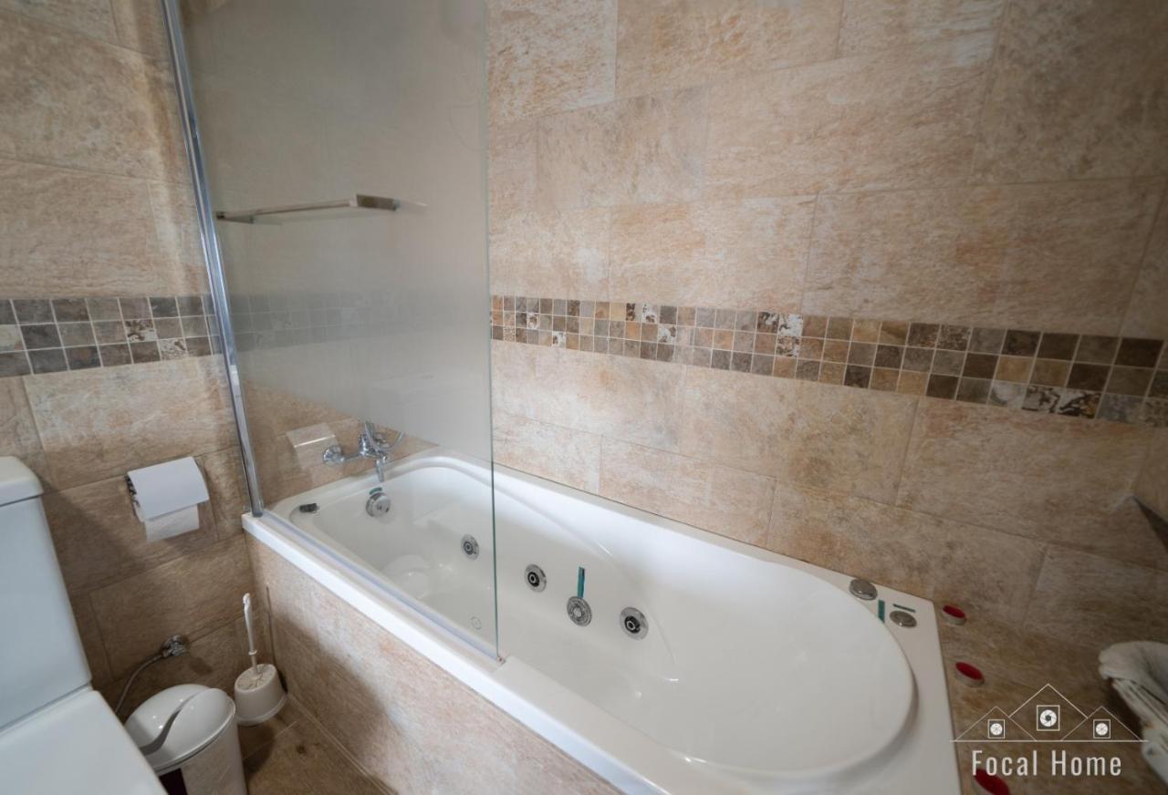 Casa Rural La Zzinetina Con Jacuzzi كونستانتينا المظهر الخارجي الصورة