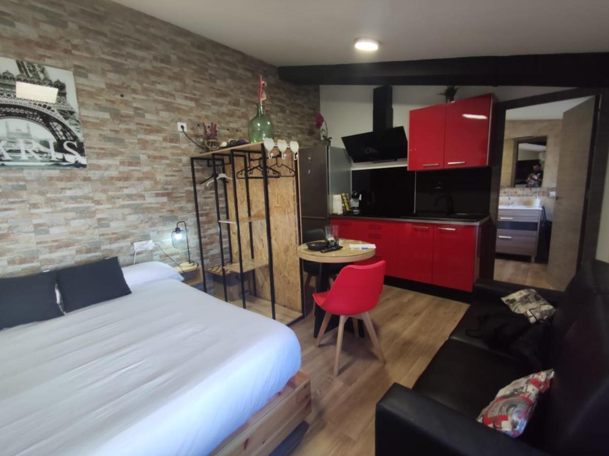 Casa Rural La Zzinetina Con Jacuzzi كونستانتينا المظهر الخارجي الصورة